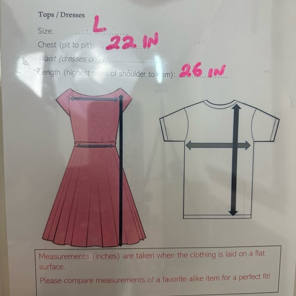 Dolly Parton baby blue cartoon T-shirt - Picture 6 of 6